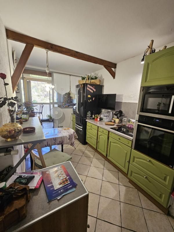 ISTRES Appartement Istres 4 pièce(s) 76 m2 - Résidence calme avec ascenseur et possibilité de Garage 3