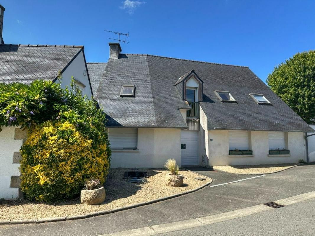 LANNION Immeuble disponible pour investisseurs 550 m2 2