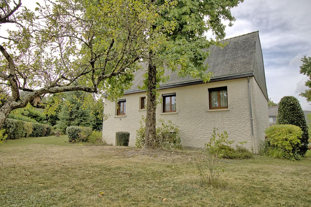 MAISON SUR SOUS-SOL AU PARC DE LA HAYE