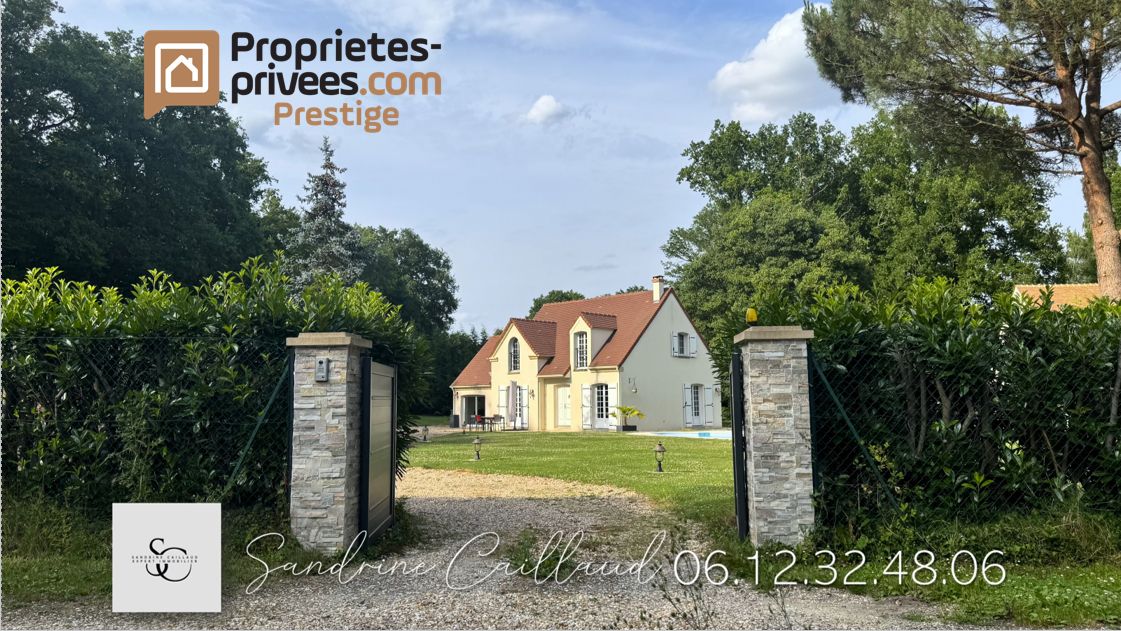 ÉLÉGANTE MAISON CONTEMPORAINE - Gambais 78950 - Orée de forêt - 4 chambres - bureau - piscine chauffée - terrain 2405m² - 649000 Euros HAI