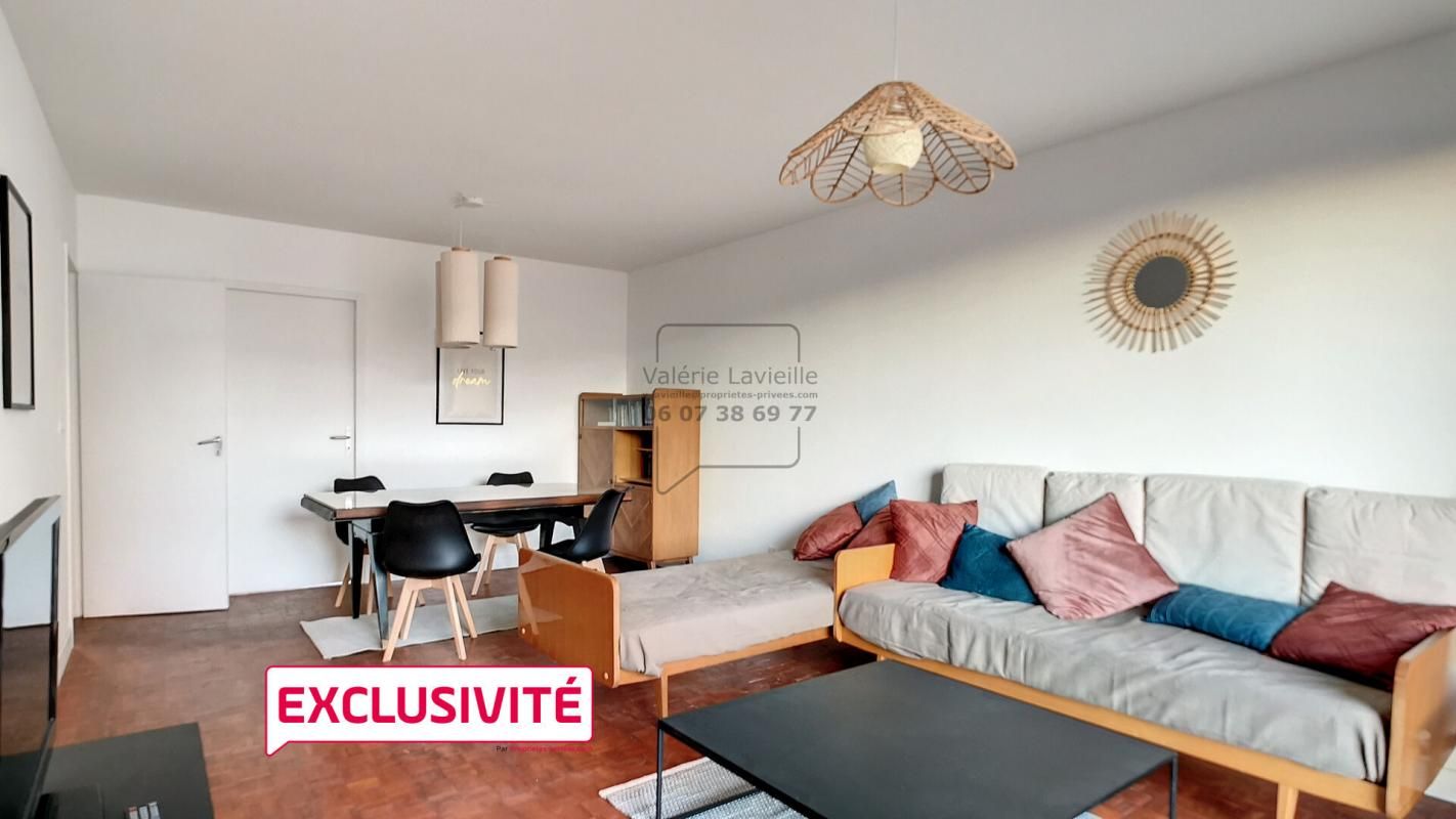 Marseille (13001) BOURSE - VIEUX-PORT - Exclusivité - Colocation T4 rénové et meublé