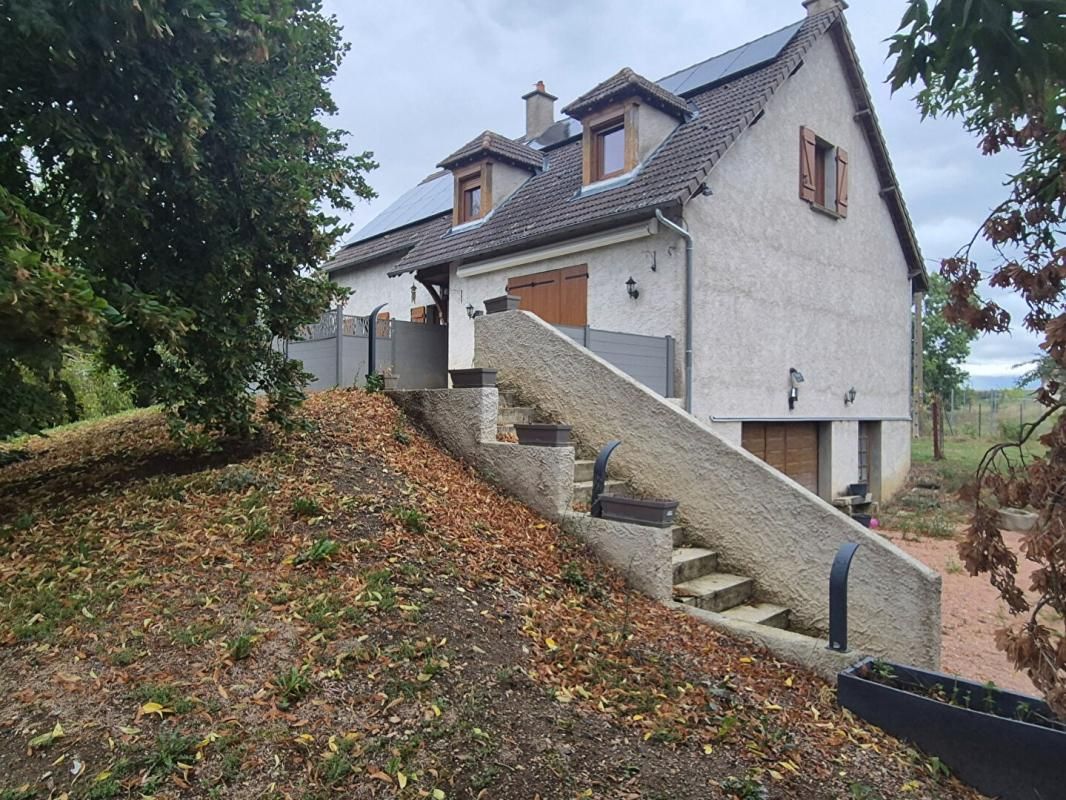 Maison Charmes 5 pièce(s) 160 m2