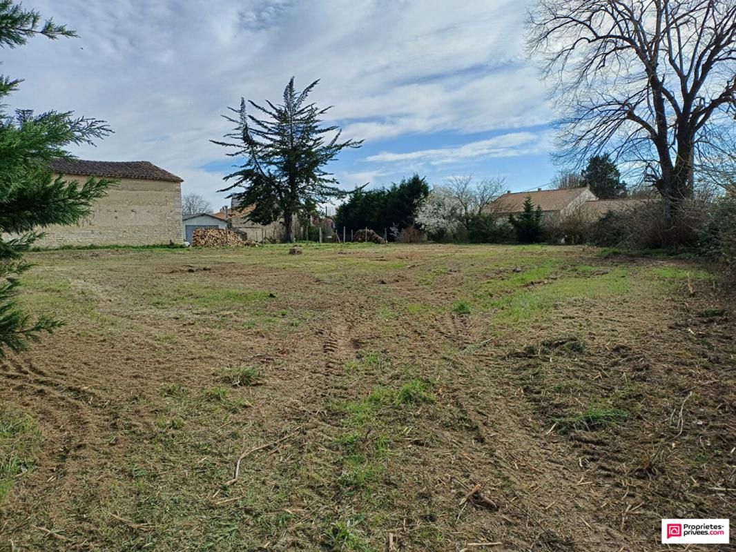 La Gorre - Amuré terrain à construire