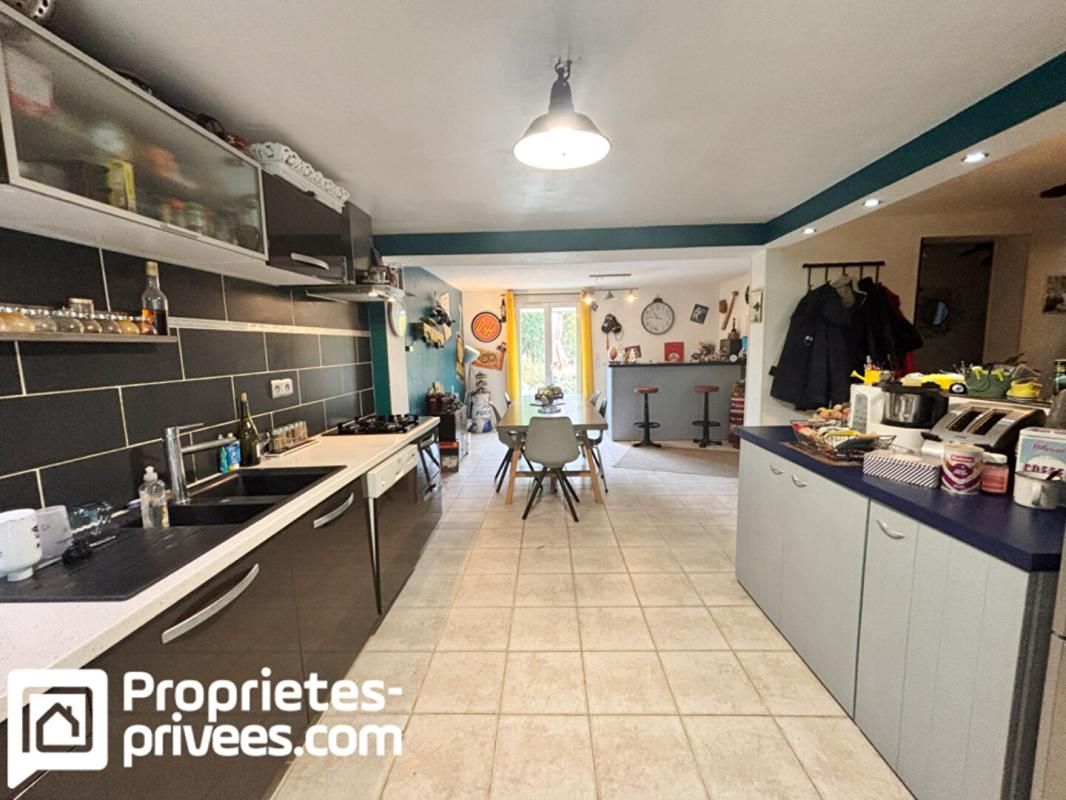 Maison à VIGNOUX SUR BARANGEON ( 18500 )