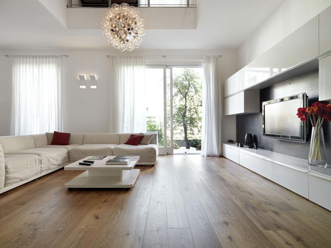 T4 84m² avec terrasse de 35m² , Dernier étage , St Romain !