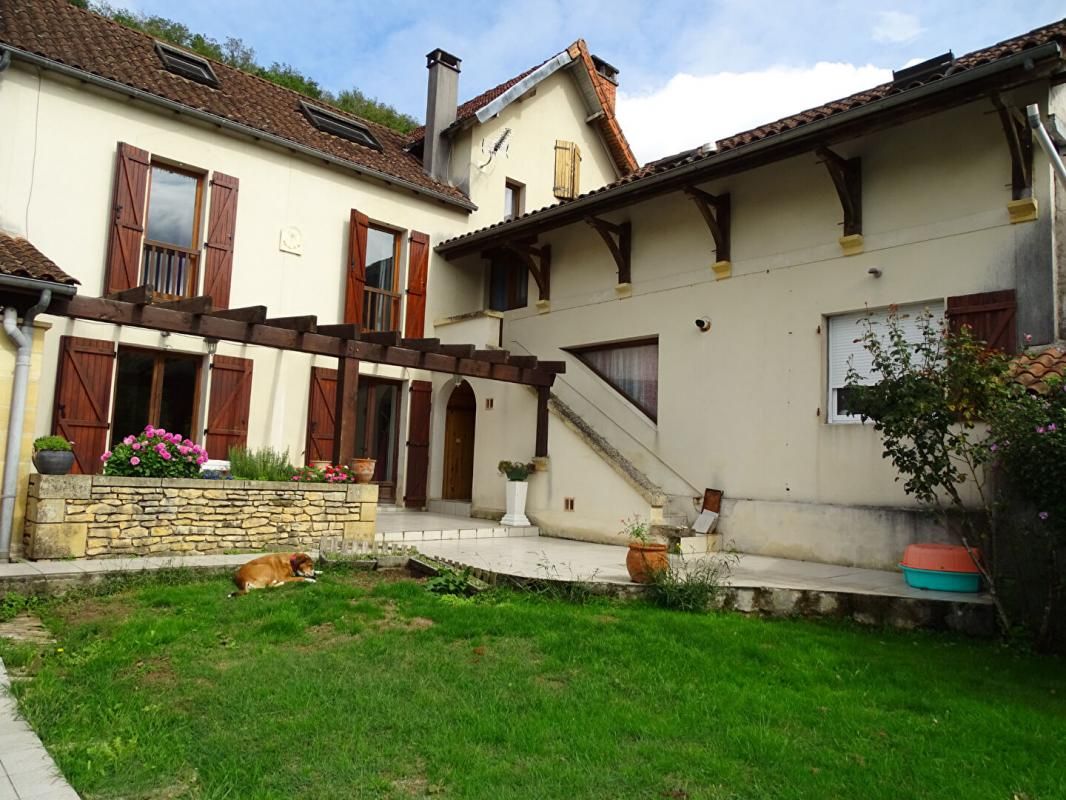 Maison Montignac Lascaux 11 pièce(s) 234.89 m2