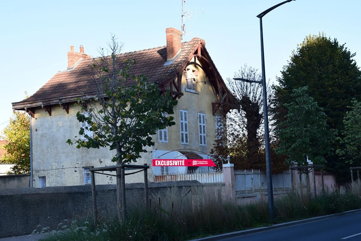Maison de caractère avec vie plain pied