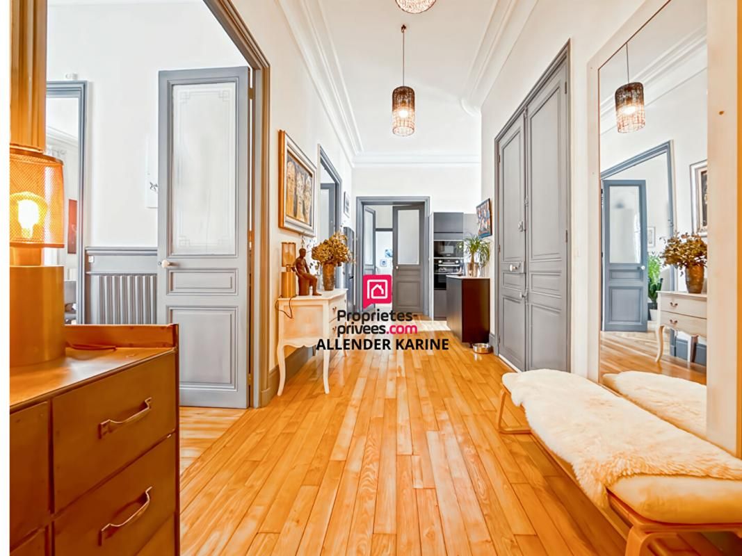 Appartement Sens 5 pièce(s) 144.45 m2