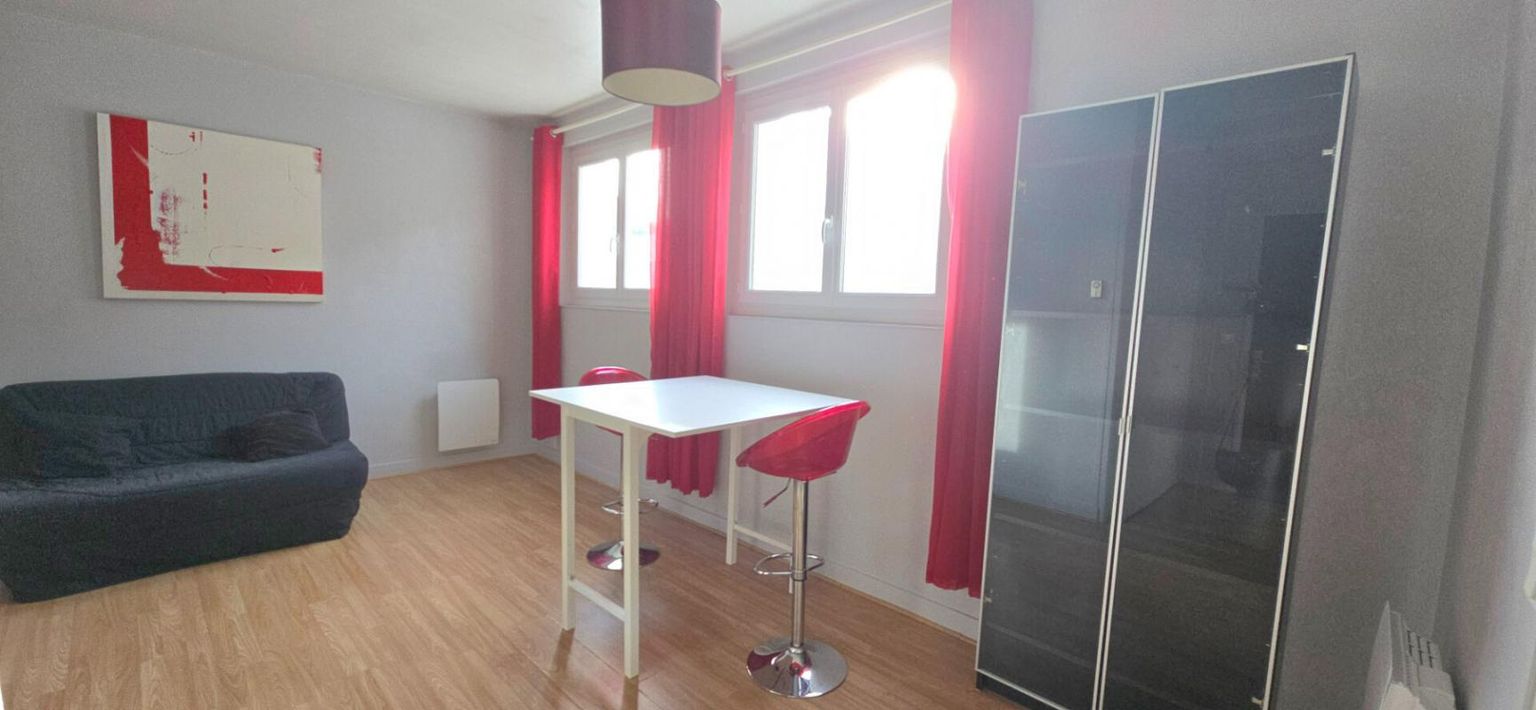 Appartement T1, meublé, d'une surface de 27.40 m², dans le centre ville de Périgueux