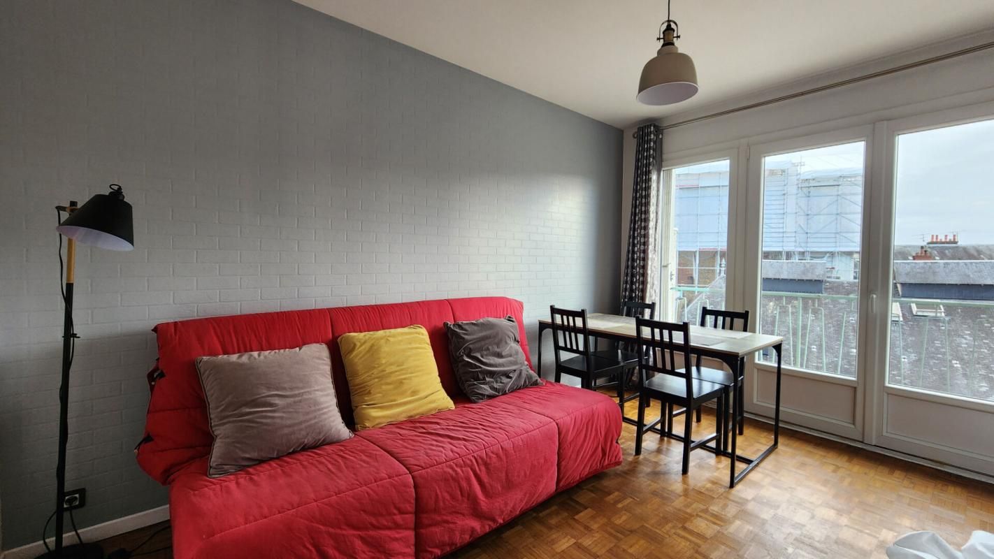 DIJON REPUBLIQUE - Appartement T2