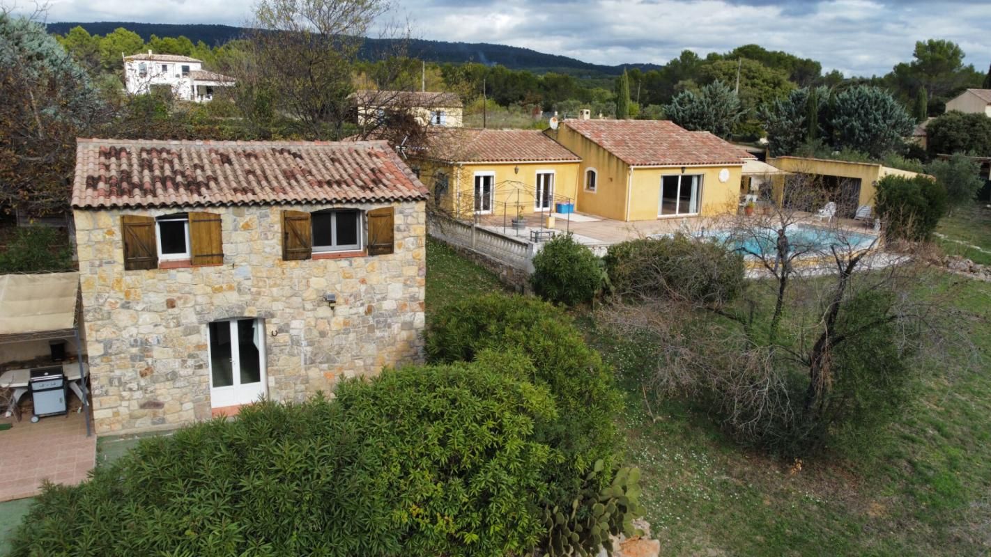 Villa Flayosc 10 pièce(s) 245 m2