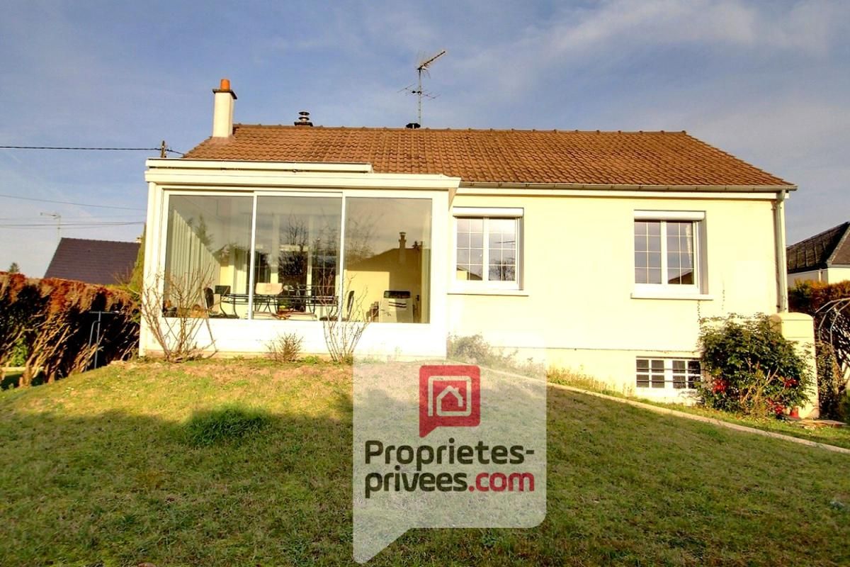 VILLEMANDEUR, PAVILLON LUMINEUX 73 m2 + VERANDA 11 m2, PLEIN SUD, SOUS-SOL TOTAL, TERRAIN 602 m2