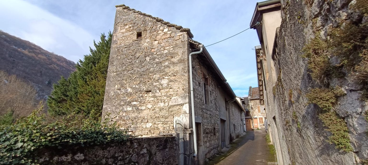 À découvrir sur la charmante commune de Rossillon :