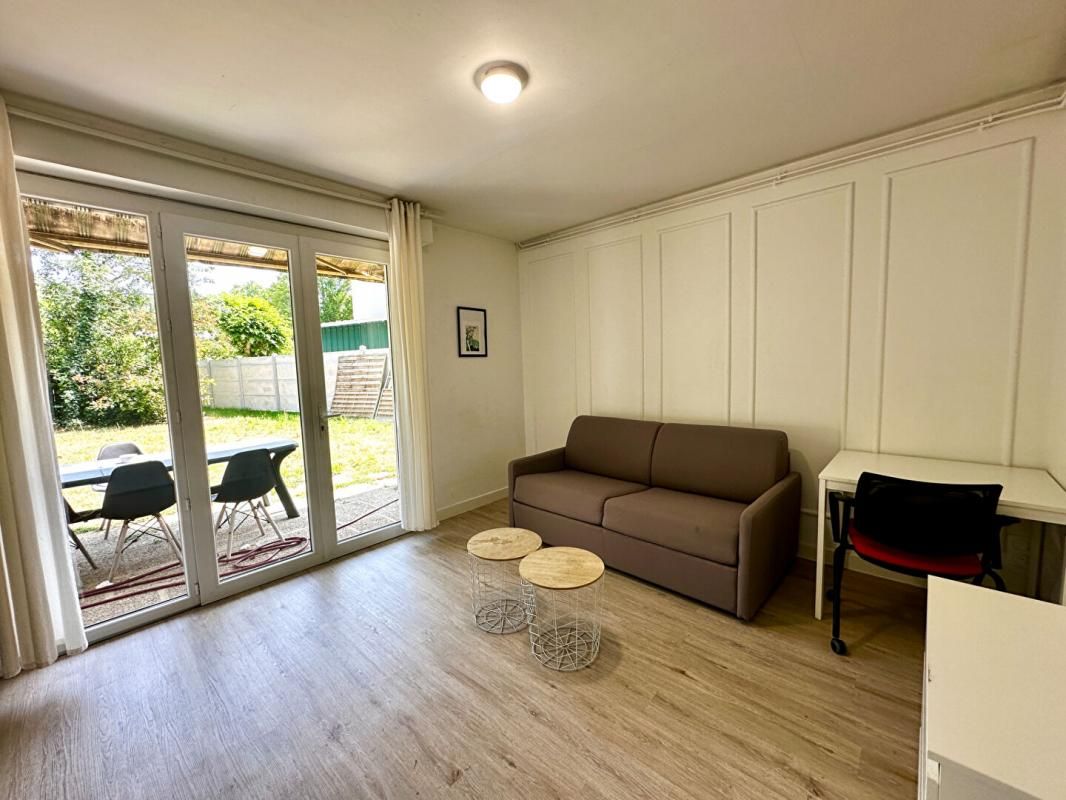 STUDIO MEUBLÉ 20 m2