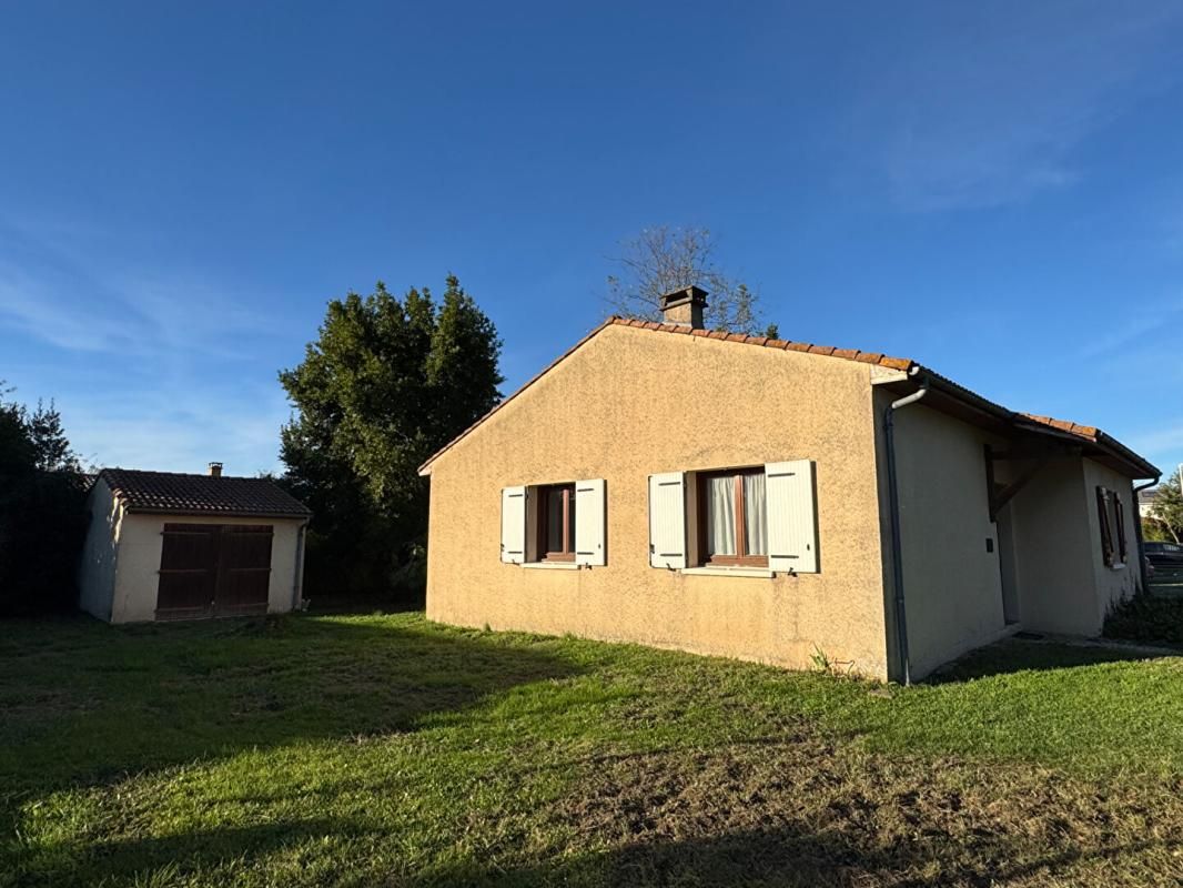 Maison à SAINT LOUBES de 4 pièces de 82 m2 - Garage - Terrain de 981 m²