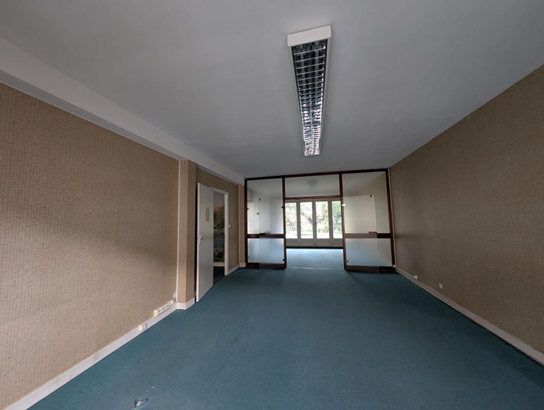 PERIGUEUX Appartement 4 pièce(s) 131.07m2 2