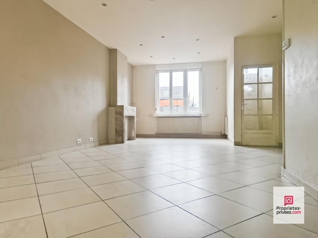 WATTRELOS (59150), maison composée de 3 chambres, jardin