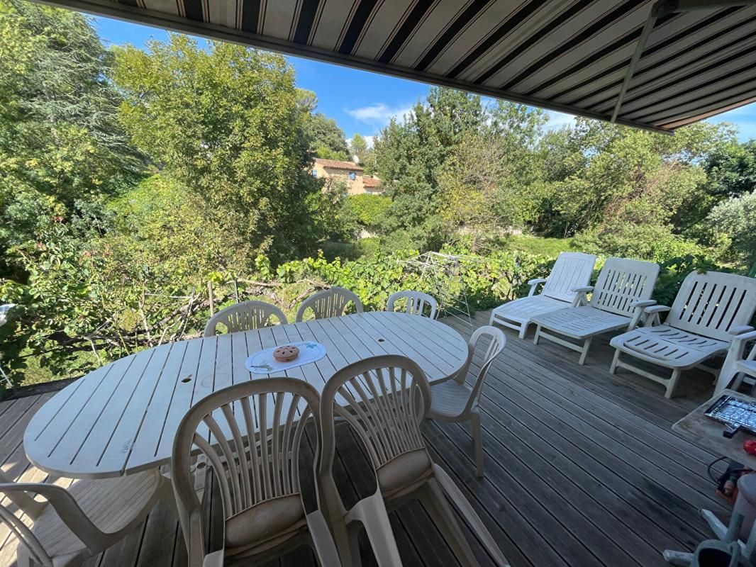 Maison Le Beausset 4P de 91,34 m2 habitables, avec sous-sol, terrasse et jardin