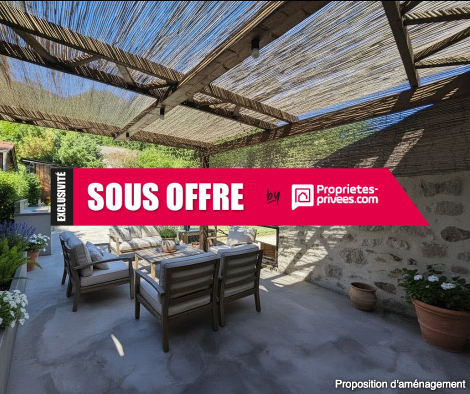 Maison en pierre rénovée - 144 m² - 3 ch - Double garage - Calme