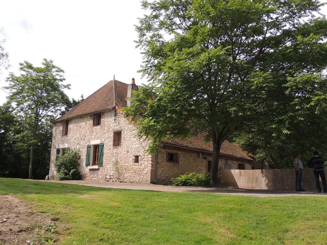 Propriété de chasse Myennes 8 pièce(s) 254 m2