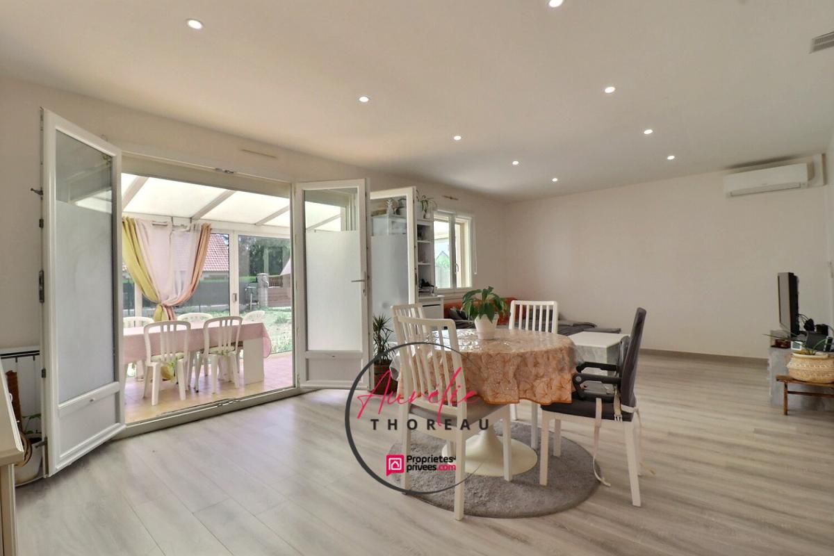 maison de plain pied, 3 chambres, terrain clos