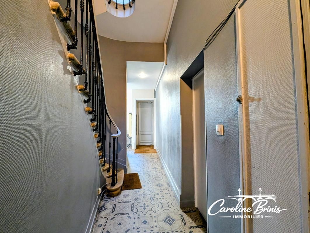 APPARTEMENT RENOVE - BORDEAUX VICTOIRE- T2 DE 40.50 m2