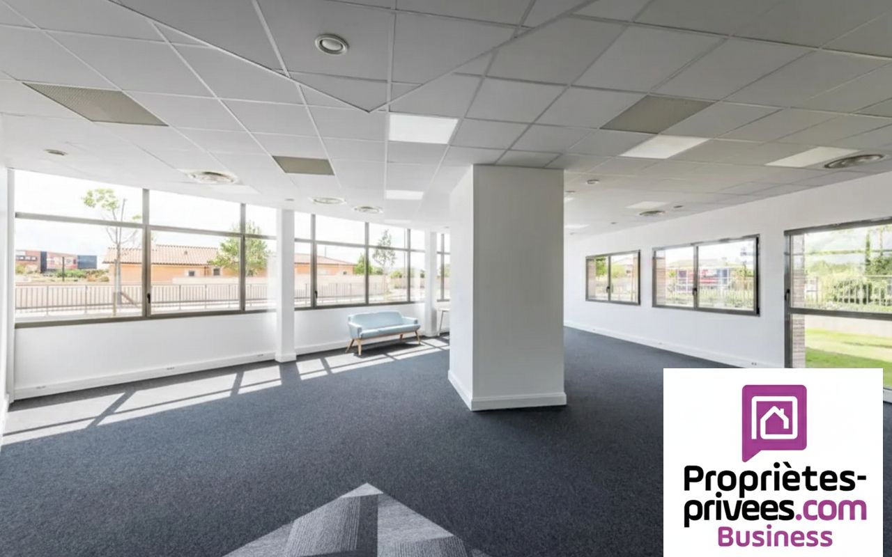 Bureaux Rénovés 146 m²