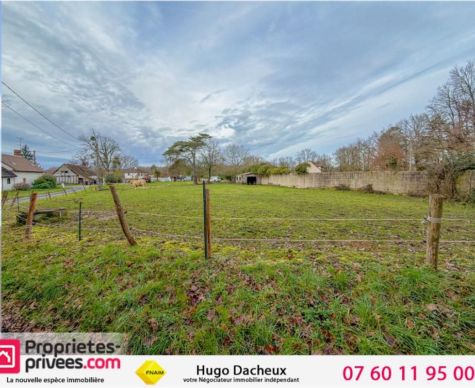 Terrain Cosntructible -Theillay - 1106 m² -