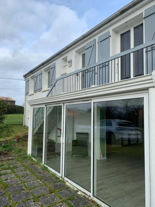 Maison Rosnay 8 pièce(s) 180 m2