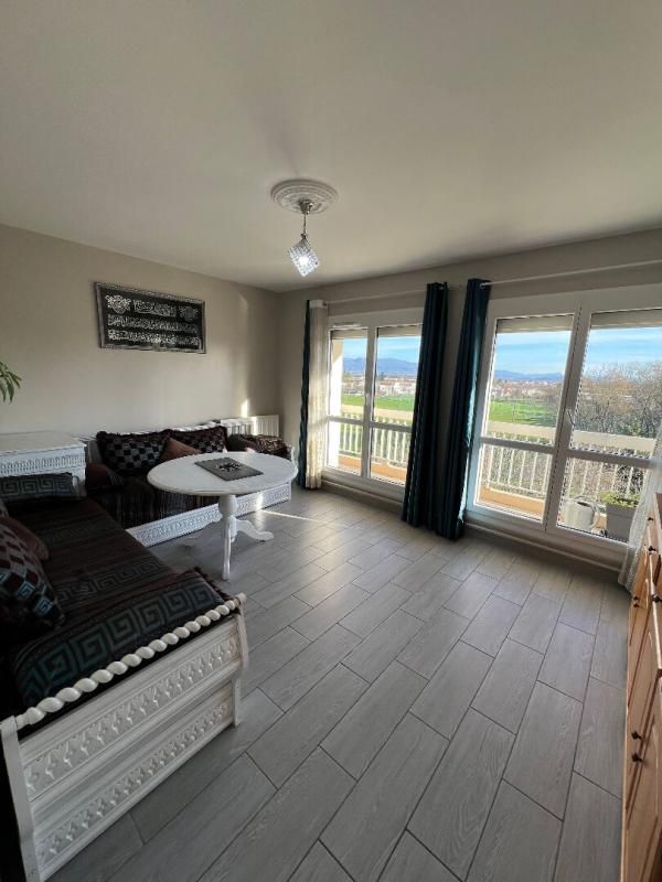 Appartement Valence 5 pièce(s) 83 m2, garage, cave