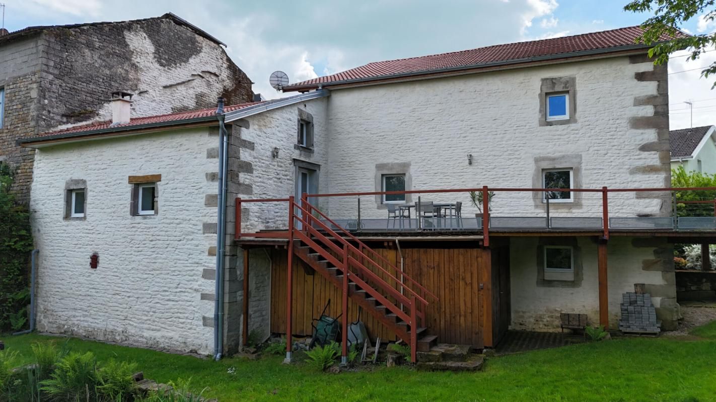 Maison de village rénovée (LA HAYE)