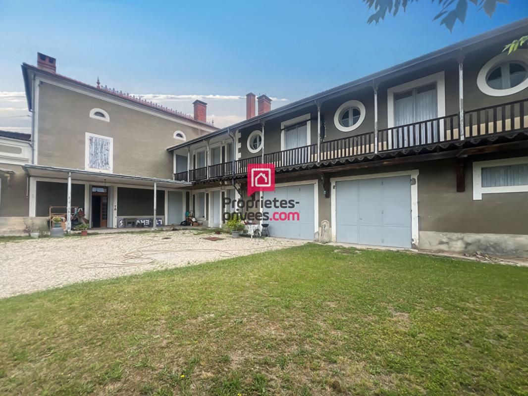 Maison 5 chambres - annexes attenantes - jardin