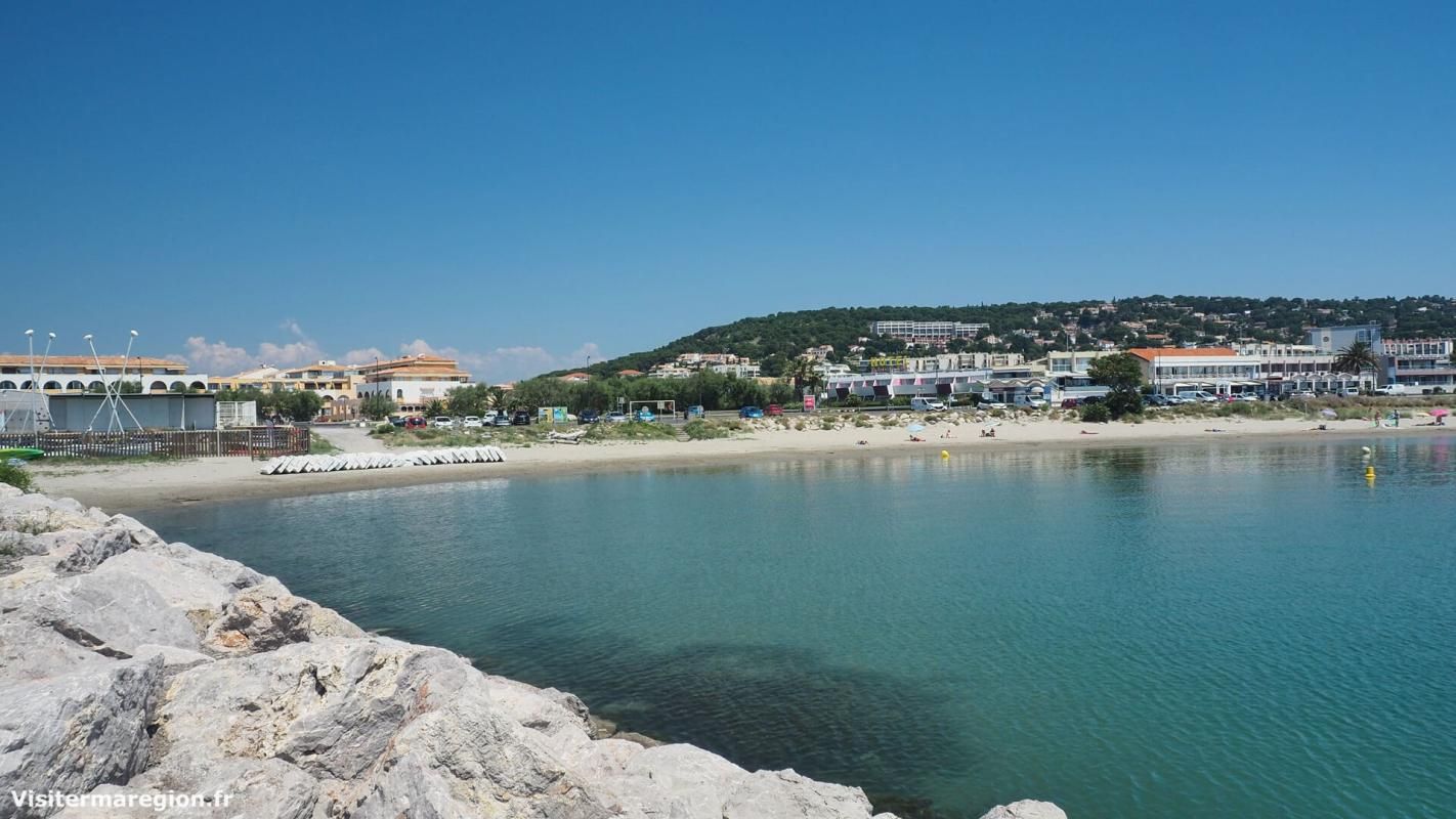 Corniche de Sète. T2 de standing, Terrasse 17 m² Sud, Bord de Mer