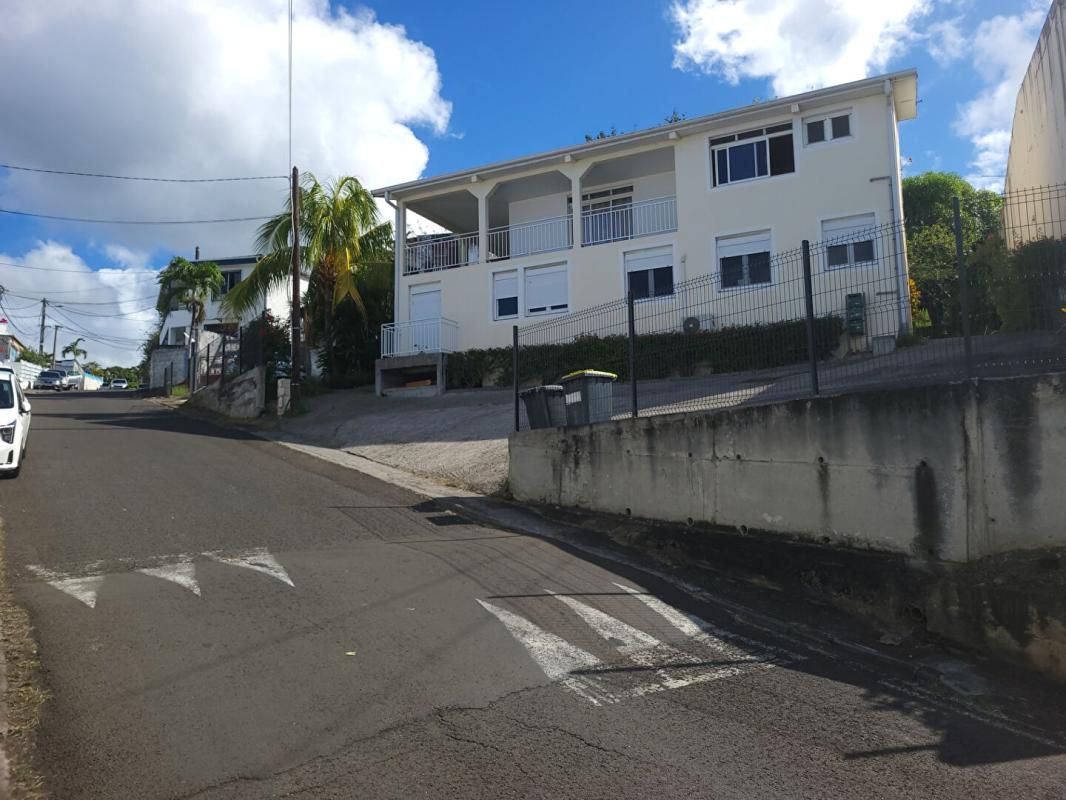 Schoelcher, Immeuble de rapport à Fort potentiel locatif