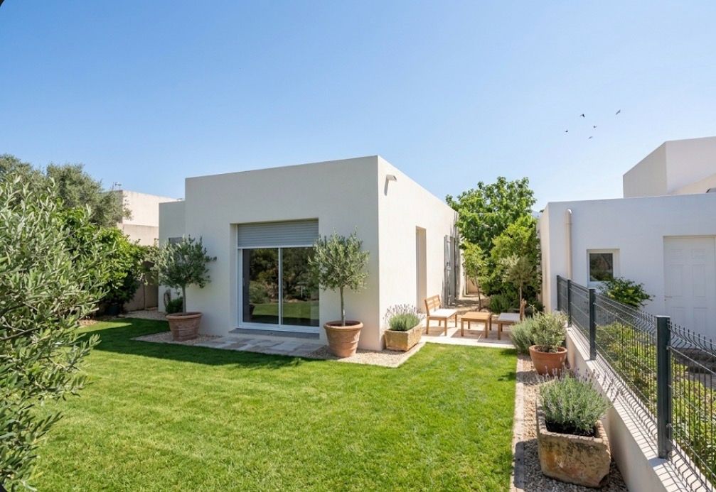 -CALVI- MAISON INDEPENDANTE DE PLEIN PIED SECTEUR PRIVILEGIE JARDIN