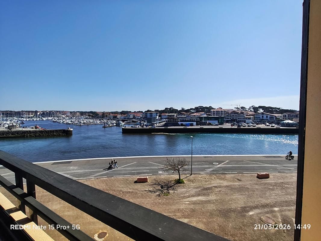 Appartement Capbreton avec véranda vue sur le port