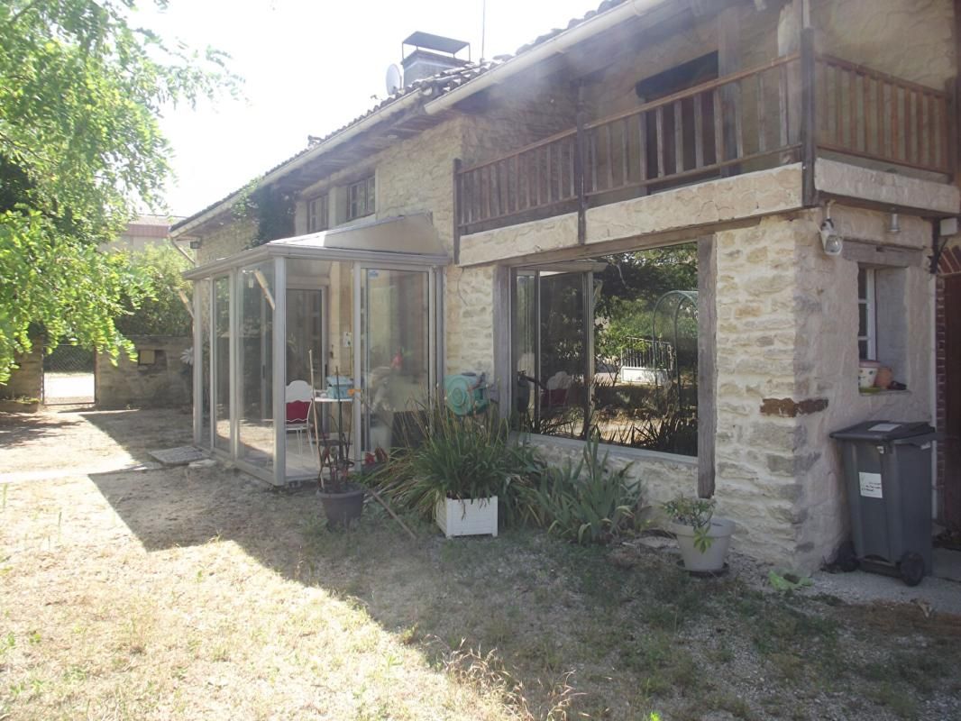 Belle maison de village