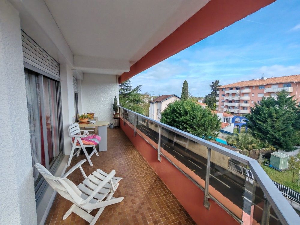 Appartement T2 centre ville DAX 50 m2