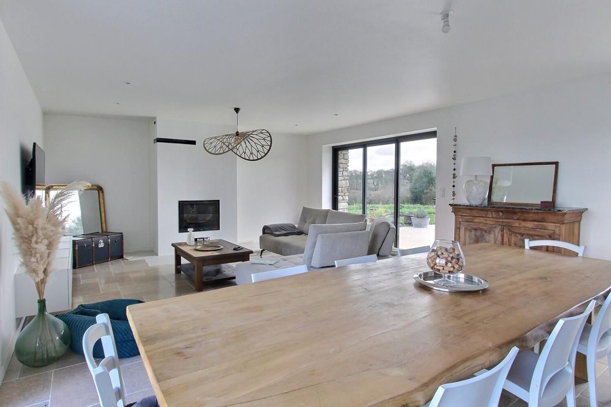 Maison Elven 8 pièces 209 m2 en campagne