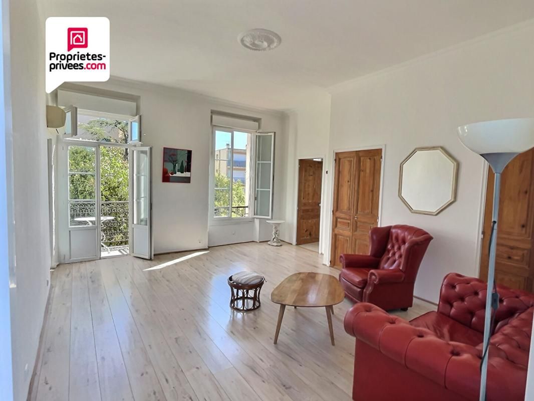 APPARTEMENT de Type 2 - Maison Bourgeoise
