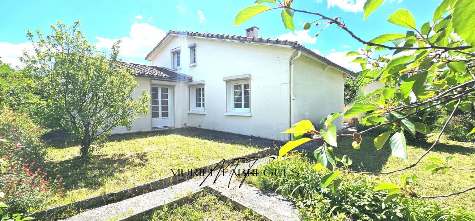 Maison T6 à Castelnaudary de 120m2, 4 CH, jardin, garage, proche commerce
