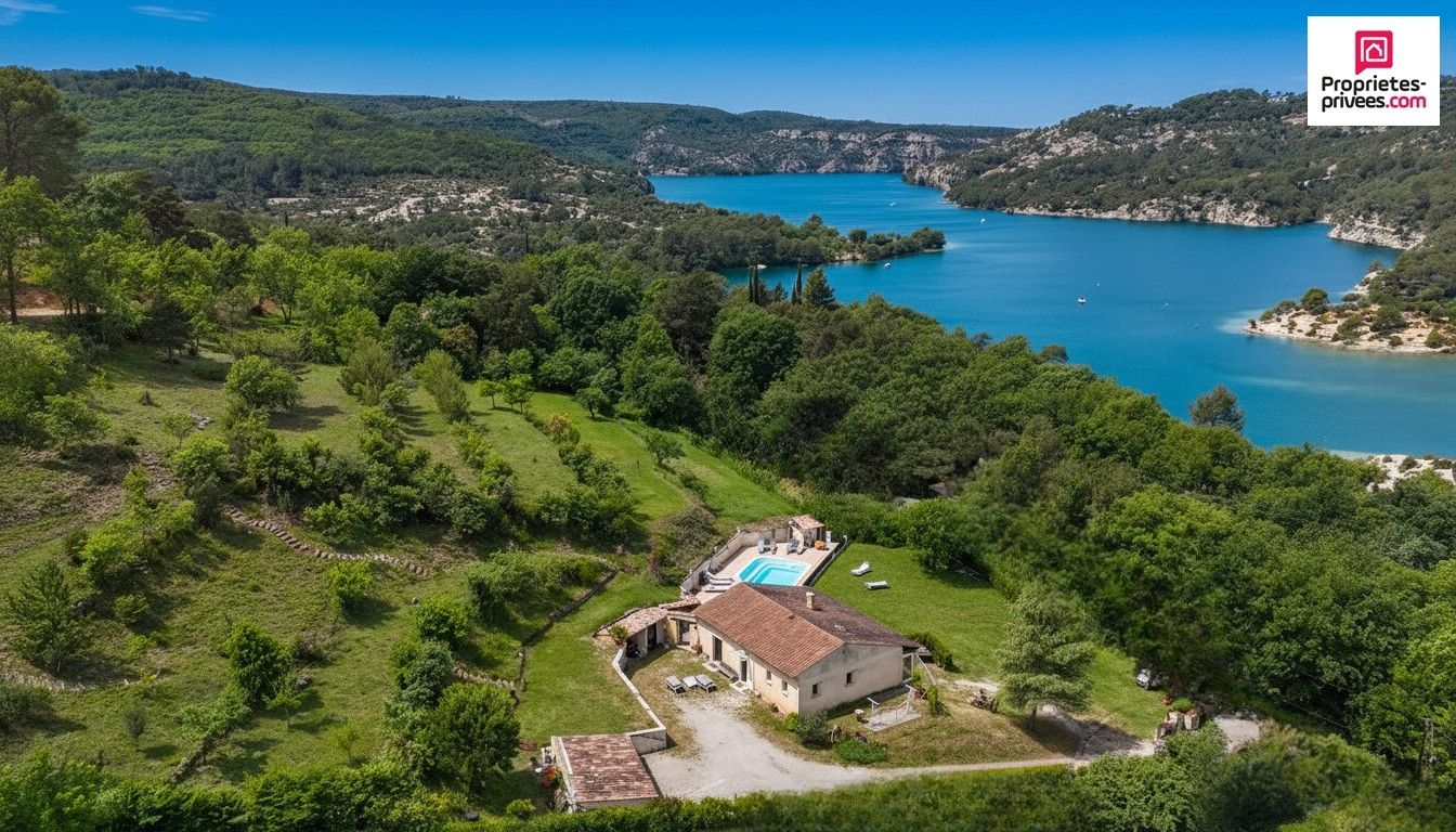 Maison Esparron De Verdon 5 pièce(s) 120 m2 avec Piscine et Garage