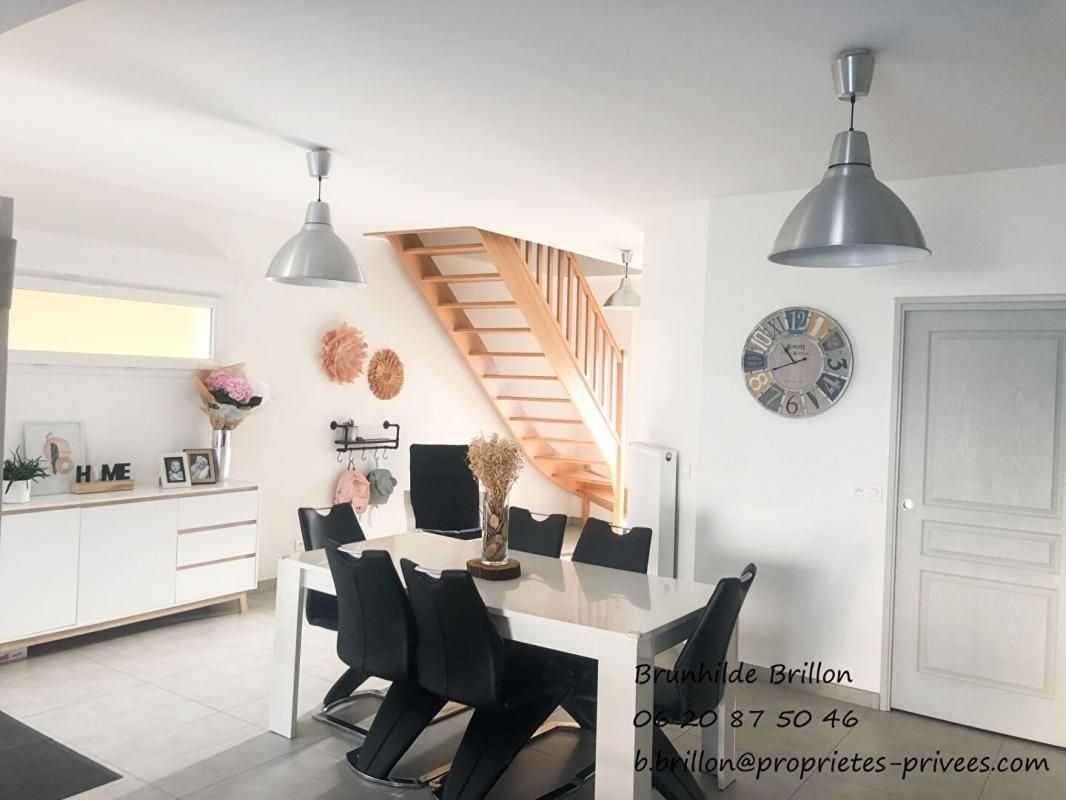 Maison 100M², Méricourt village, jardin, 2 à 3 chambres